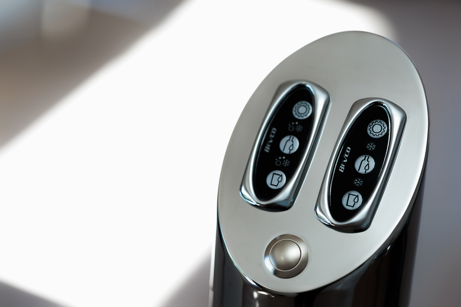 Article img - https://cms.bluvia.hr/wp-content/uploads/2025/08/bluvia_water_system_bluvia_voda_picture_gallery_studio_02_1x.webp